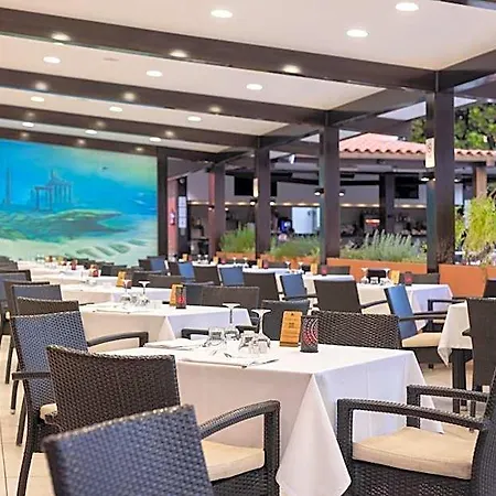 Ξενοδοχείο El Duque 4*
